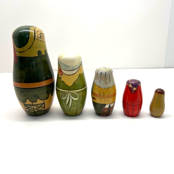 Villagers Nesting Dolls & Pot Of Beans 5 pcs - Picture 3 of 16